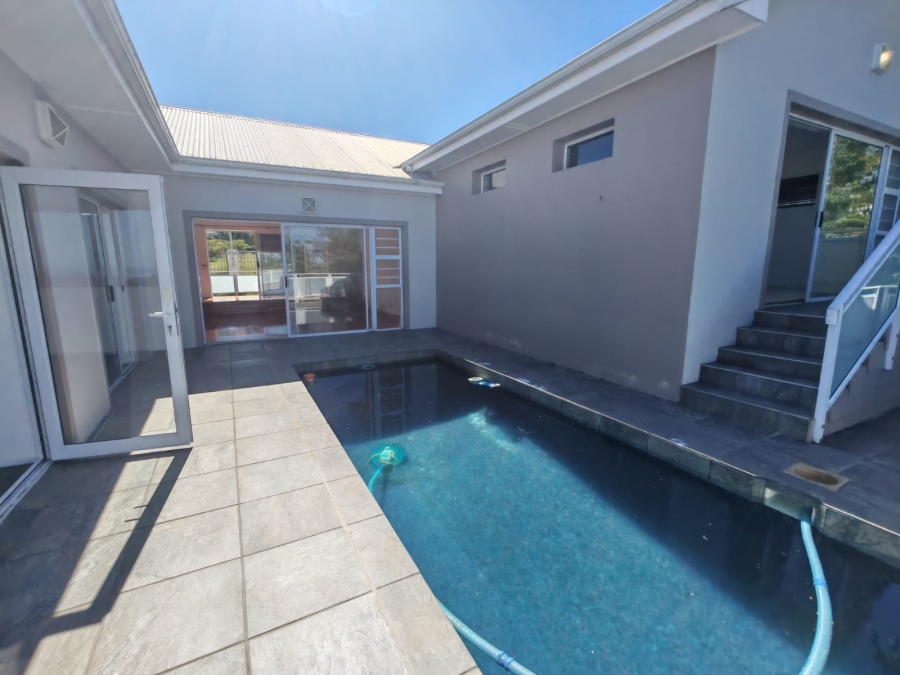 3 Bedroom Property for Sale in Lovemore Heights Estate Eastern Cape